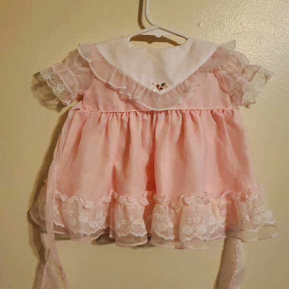 Vintage | Pink Lace Dress